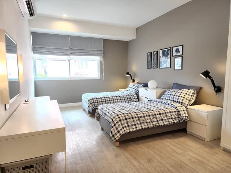3 Bed Condo for Rent in Khlong Toei