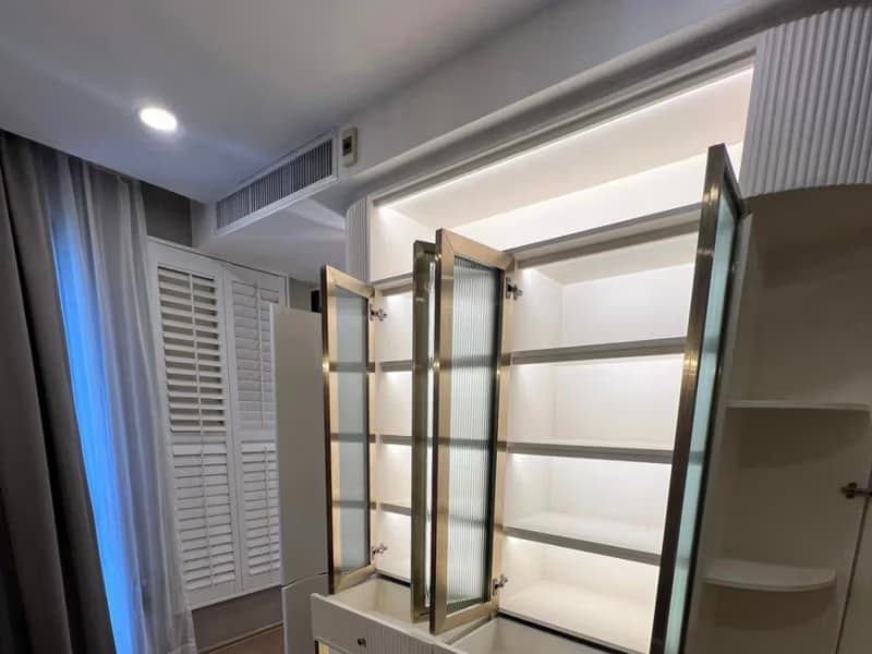 2 Bed Condo for Rent in Bang Rak