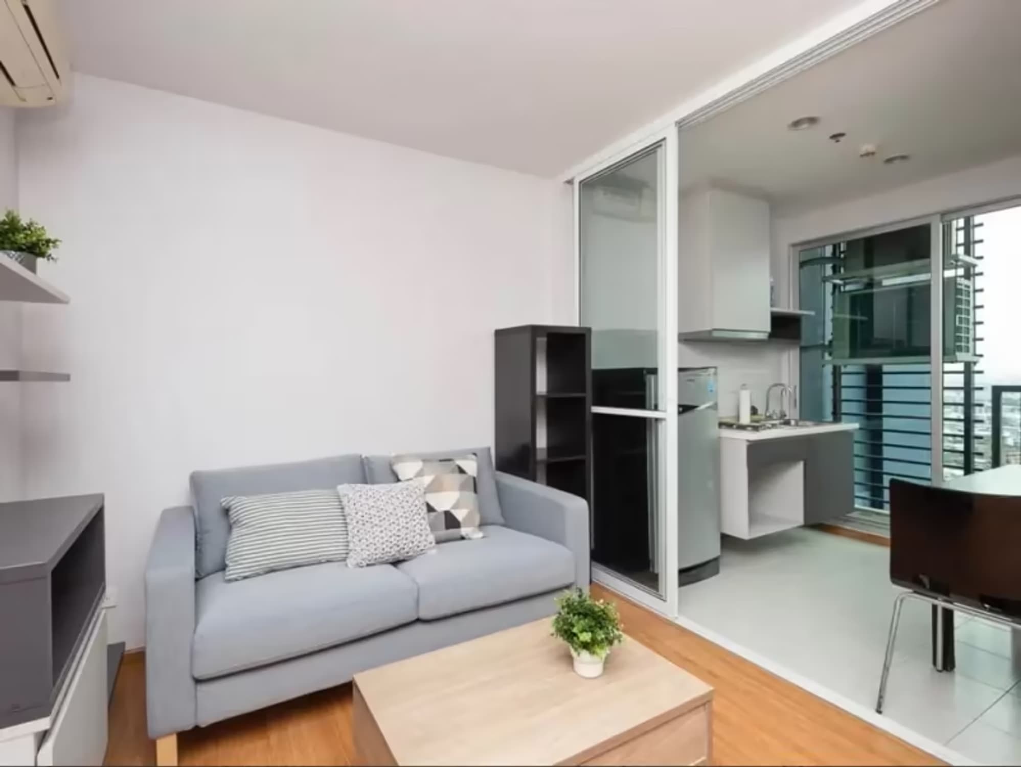 1 Bedroom Condo - Image 2