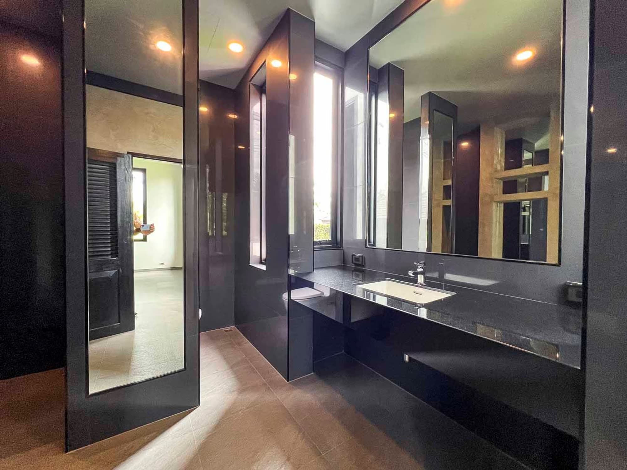 6 Bed House for Sale in Mae Rim District - Image 33
