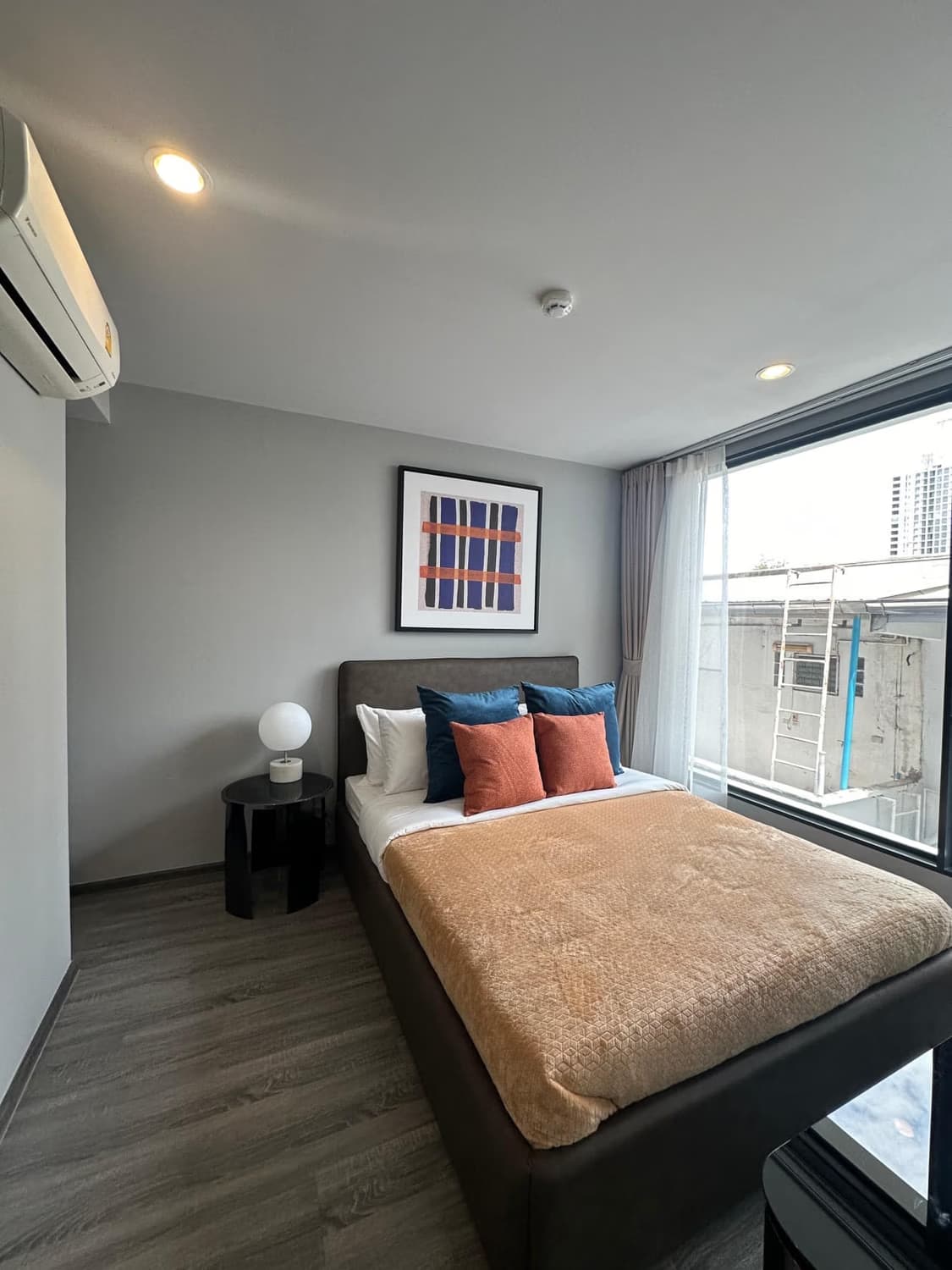 1 ห้องนอน Condo สำหรับ จำหน่าย ใกล้ Ekkamai BTS - Image 6