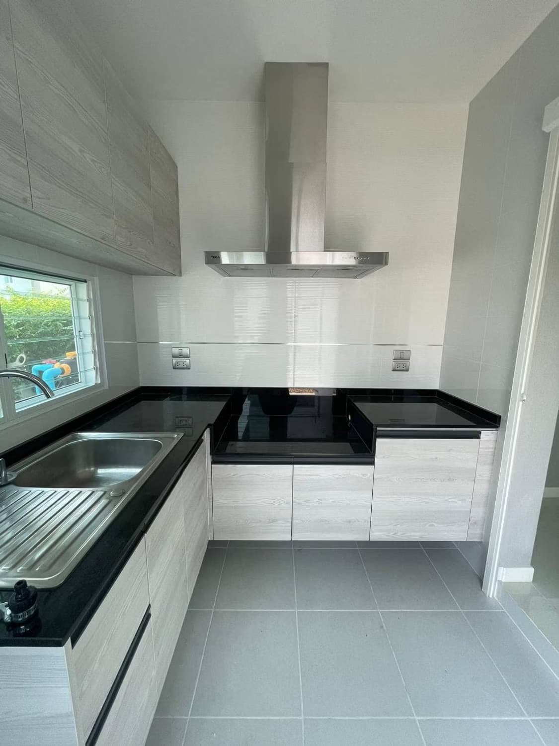 3 Bed House for Sale in San Kamphaeng - Image 8