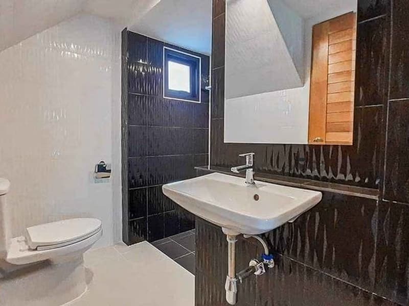 3 Bed House for Rent in San Sai District