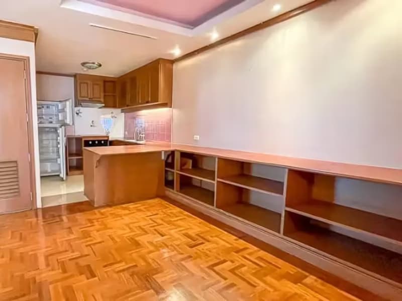 3 Bedroom Condo