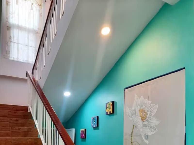 7 Bedroom House