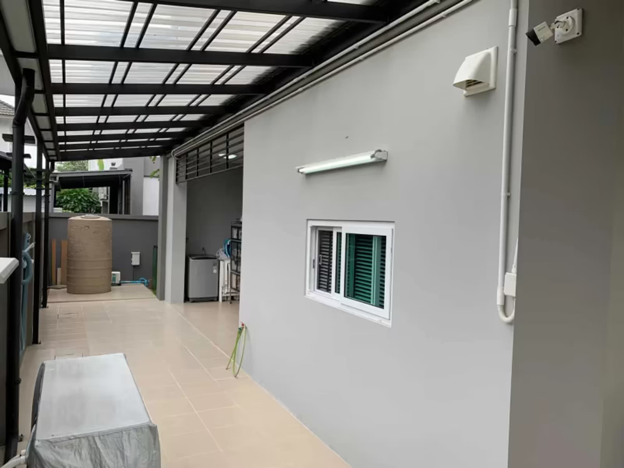 4 Bedroom House - Image 18