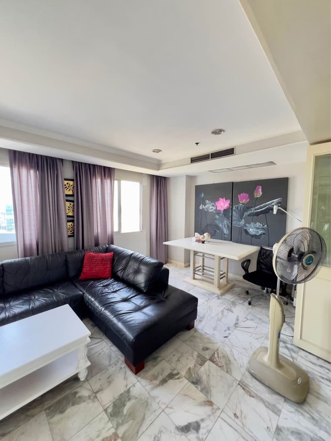 3 Bed Condo for Rent  Near Phloen Chit BTS - Image 2
