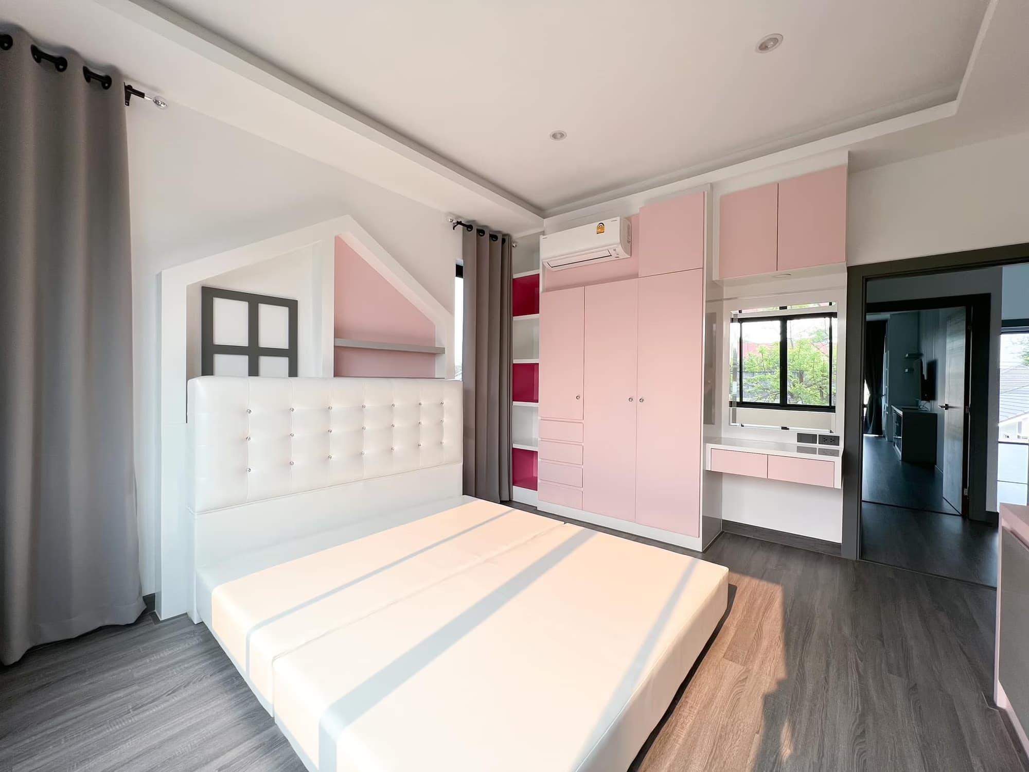 Pool Villa for Rent in Pa Daet, Mueang Chiang Mai - Image 5