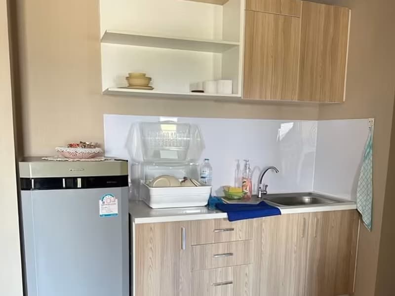 1 Bedroom Condo