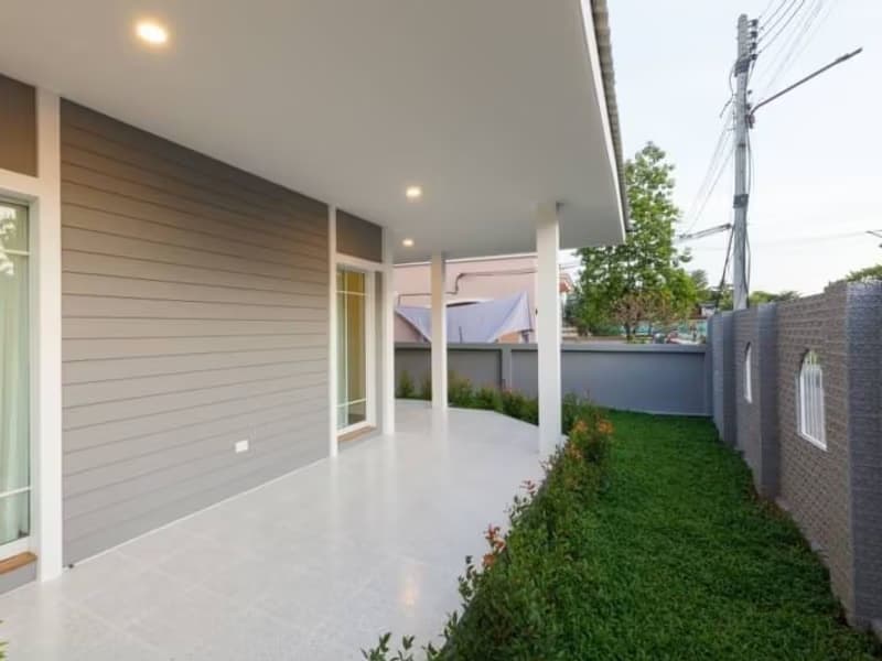 4 Bed House for Rent and Sale in Hang Dong District