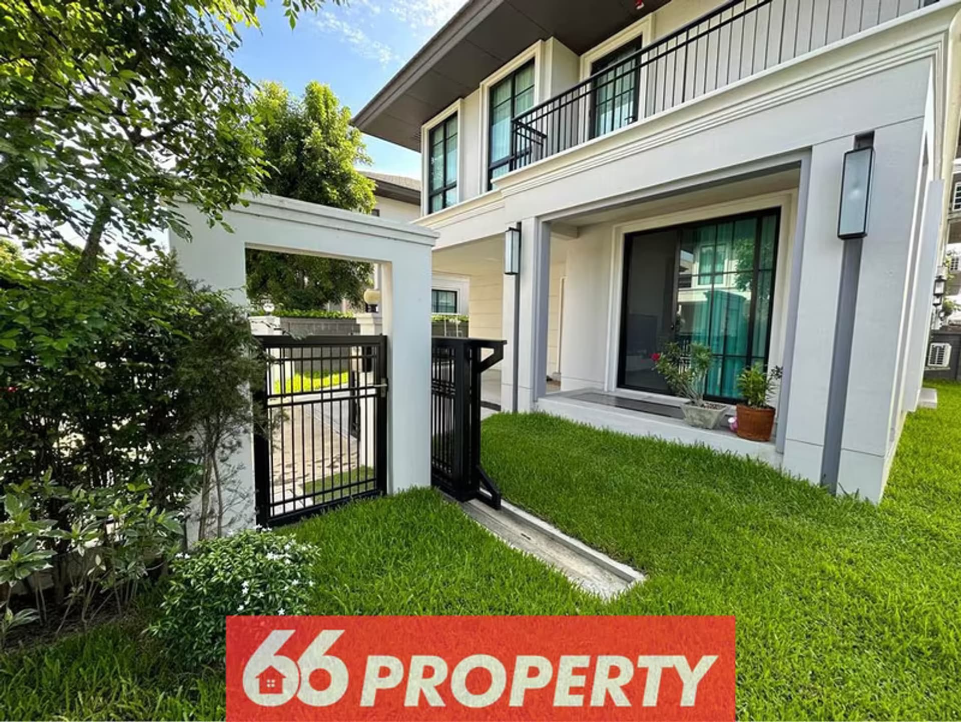 4 Bedroom House - Image 4