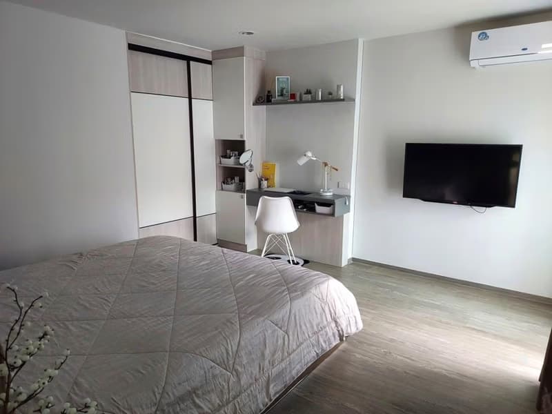 1 Bed Condo for Rent and Sale  Near Bang Chak BTS