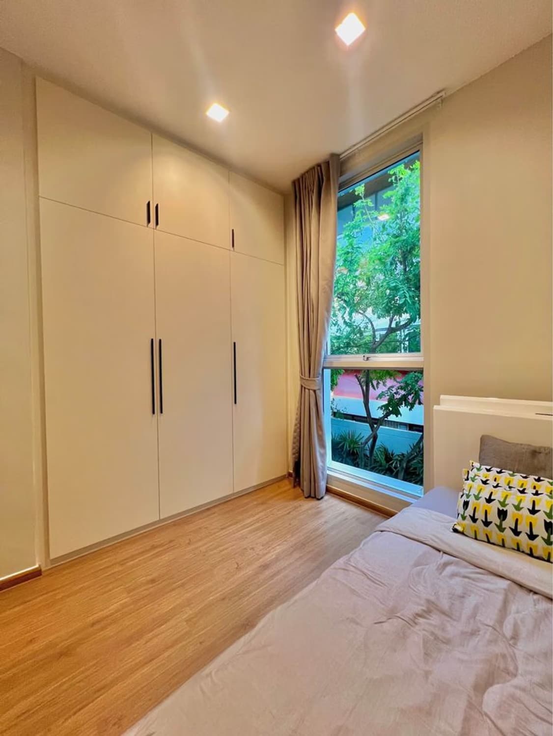2 Bed Condo for Rent and Sale in Watthana - Image 8