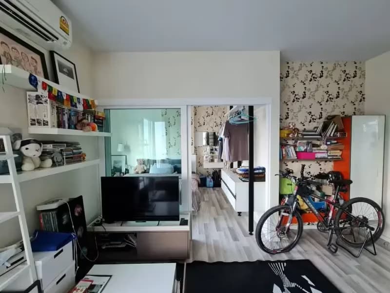 1 Bedroom Condo