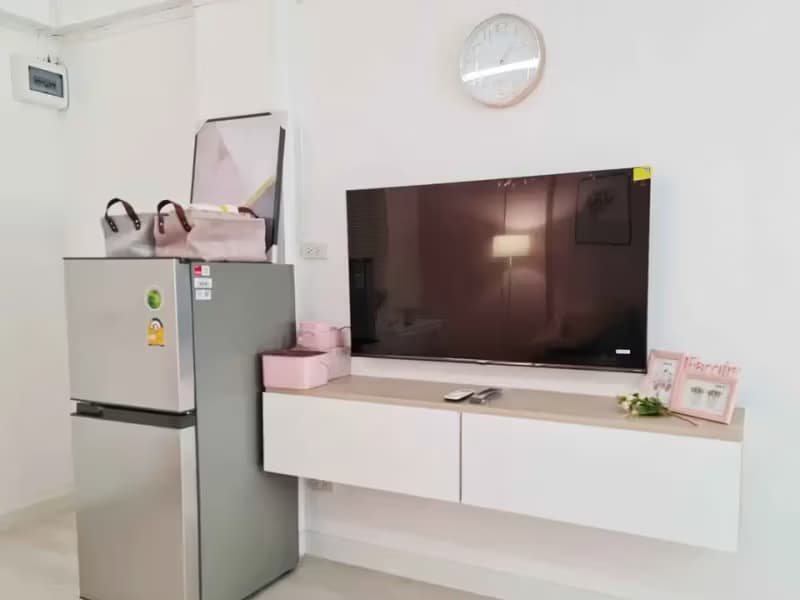 Studio for Sale in 
