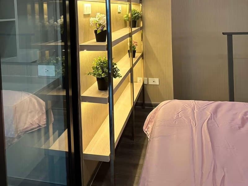 2 Bed Condo for Rent in Din Daeng