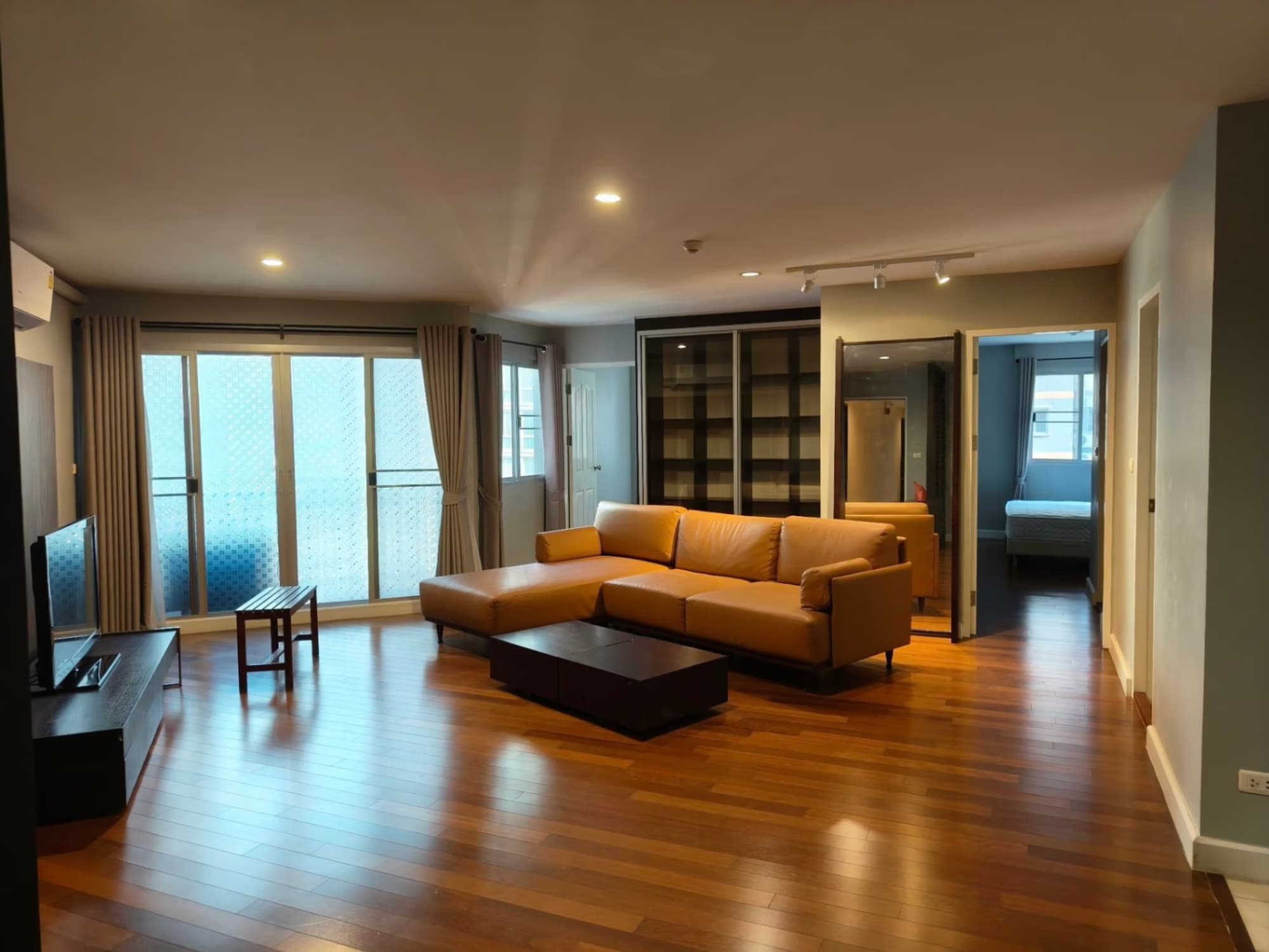 2 Bed Condo for Sale in Yan Nawa - Image 1