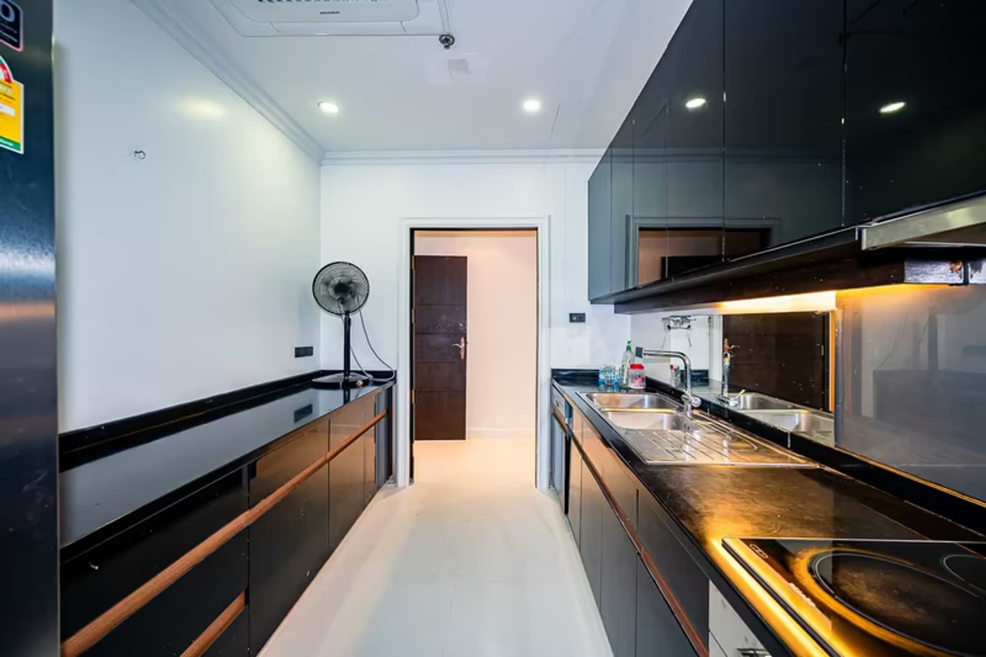 Condo for Rent, Sale at Millennium Residence - Image 3