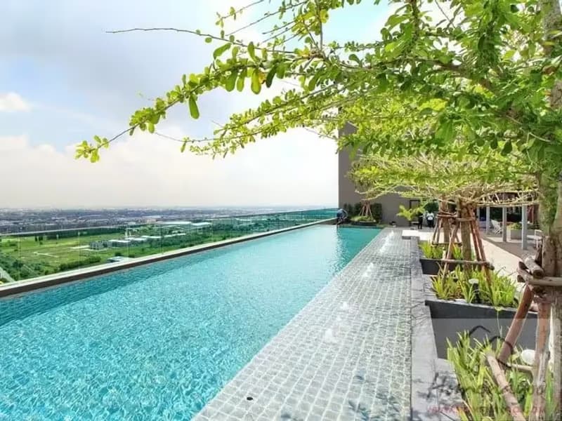 Studio for Sale in Bang Na