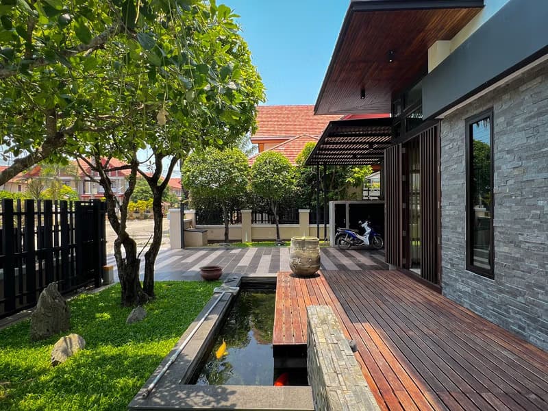 3 Bed House for Rent and Sale in Saraphi
