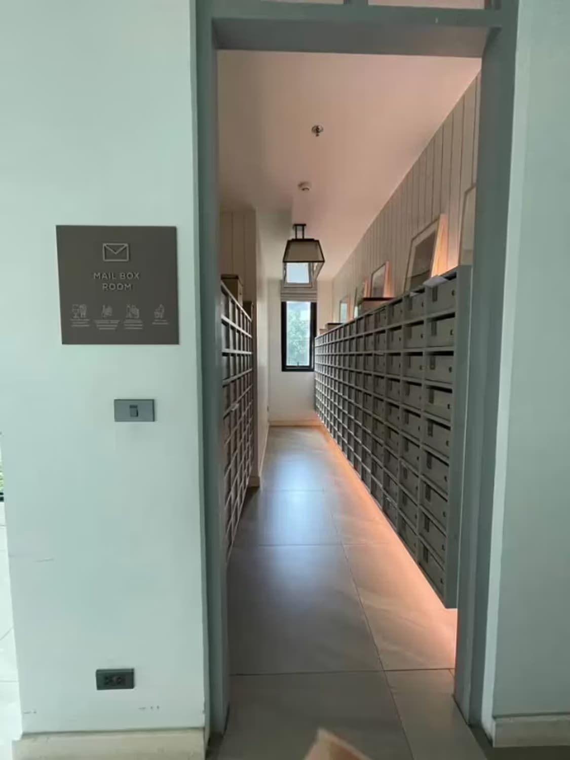 1 Bedroom Condo - Image 1