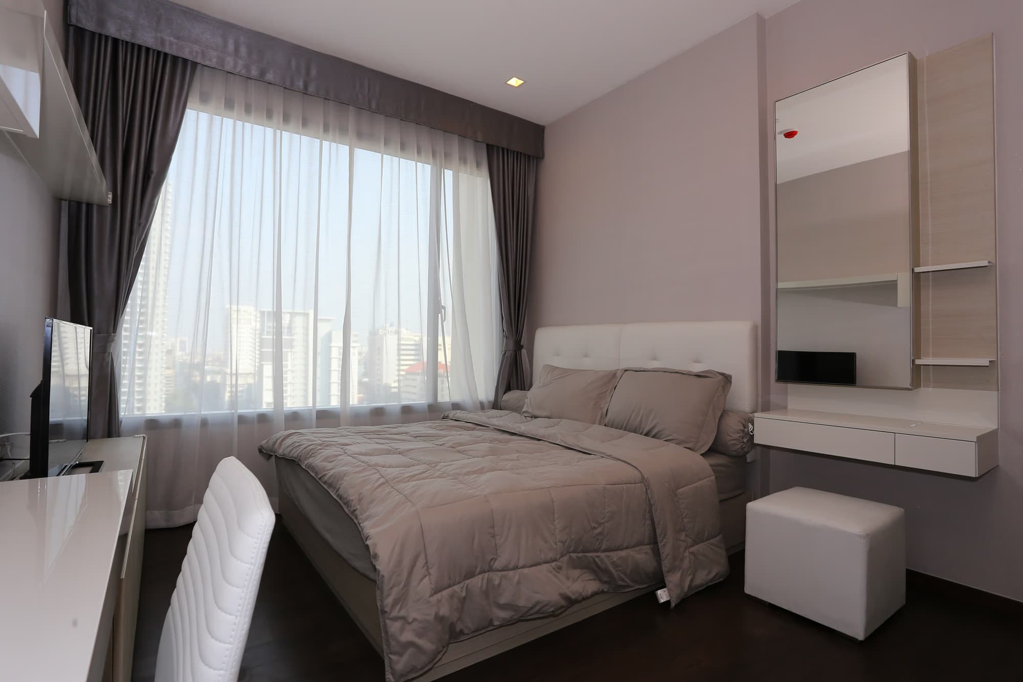  - Image 9