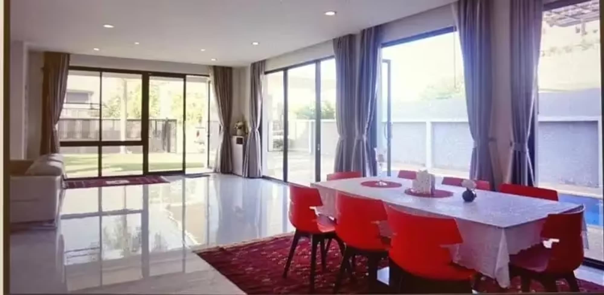 5 Bedroom House - Image 2