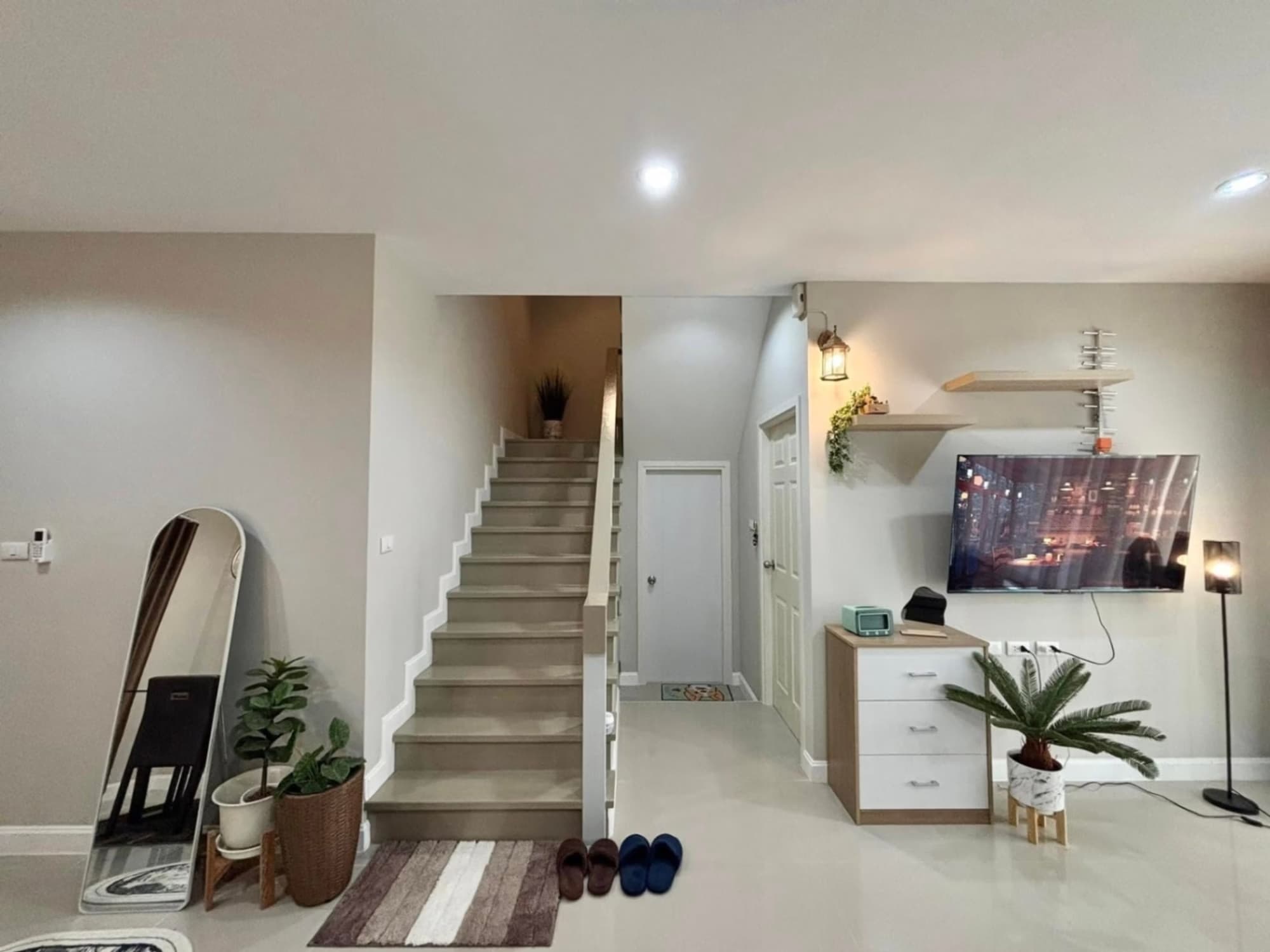 4 Bed House for Rent in Saraphi - Image 13