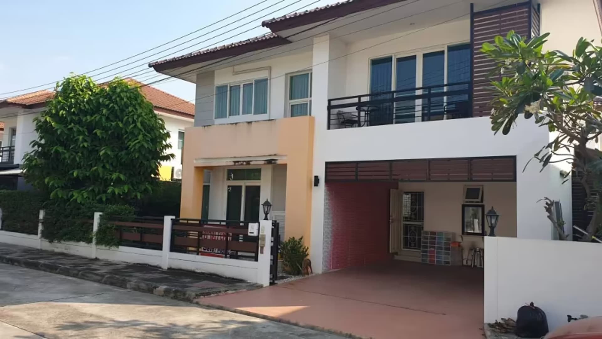 3 Bedroom House - Image 8
