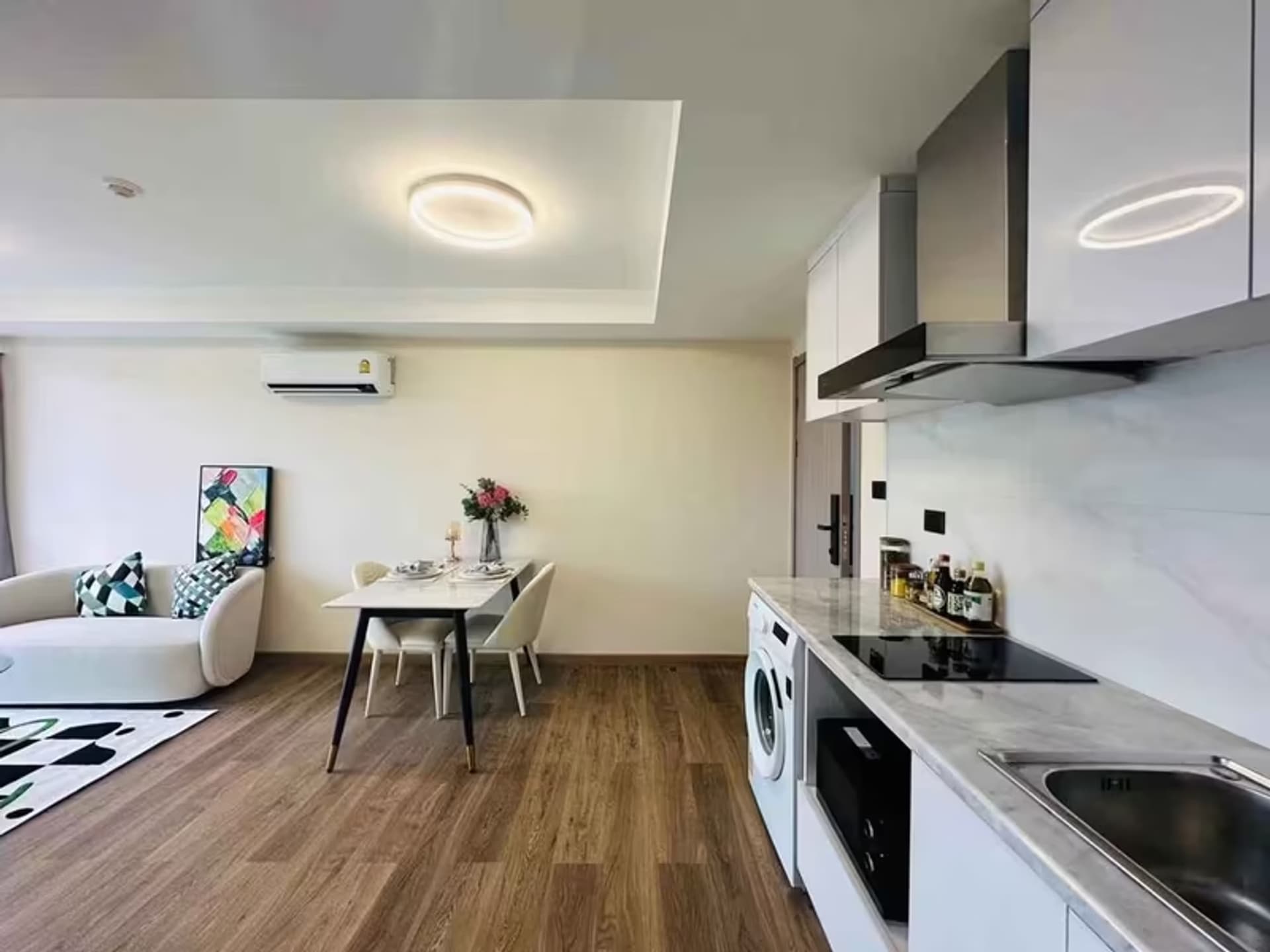  - Image 3