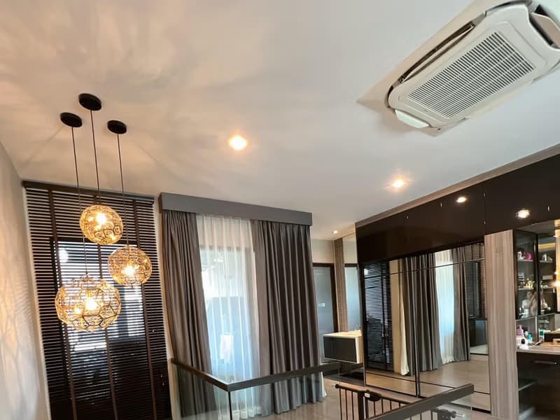 Townhouse for Rent, Sale at The Landmark Ekamai-Ramindra