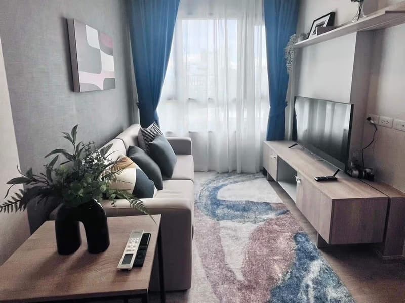 1 Bed Condo for Sale in undefined