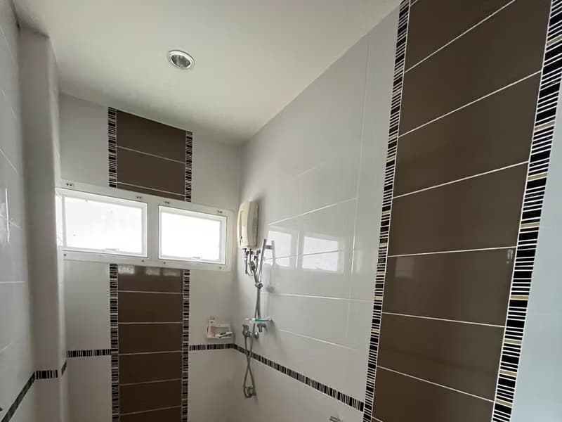 4 Bed House for Rent in Mueang Chiang Mai