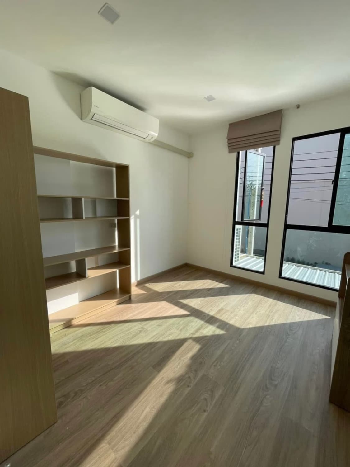3 Bed Townhouse for Sale in Bang Kapi - Image 11