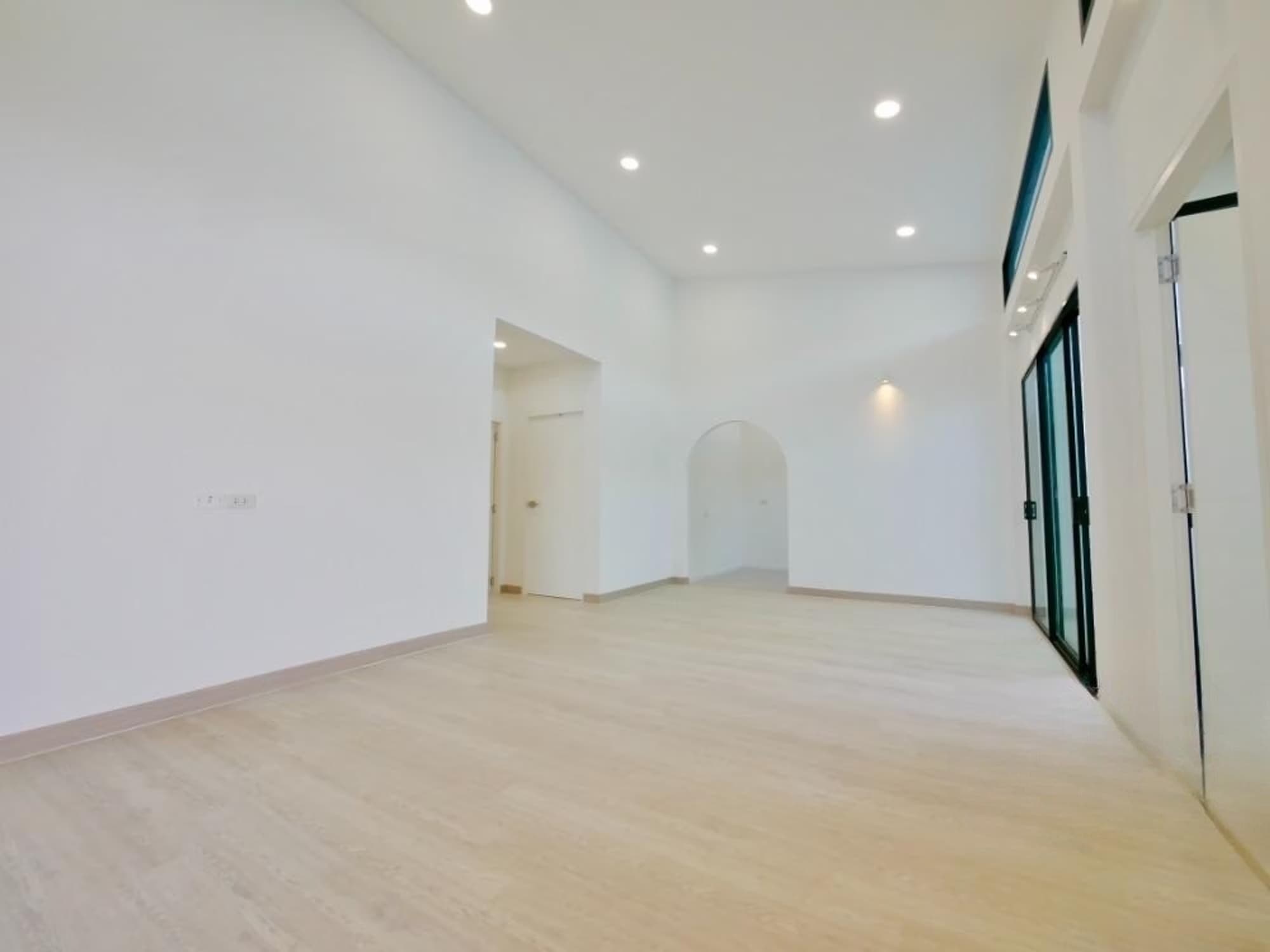 3 ห้องนอน บ้าน สำหรับ ขาย ใน Prawet - Image 7