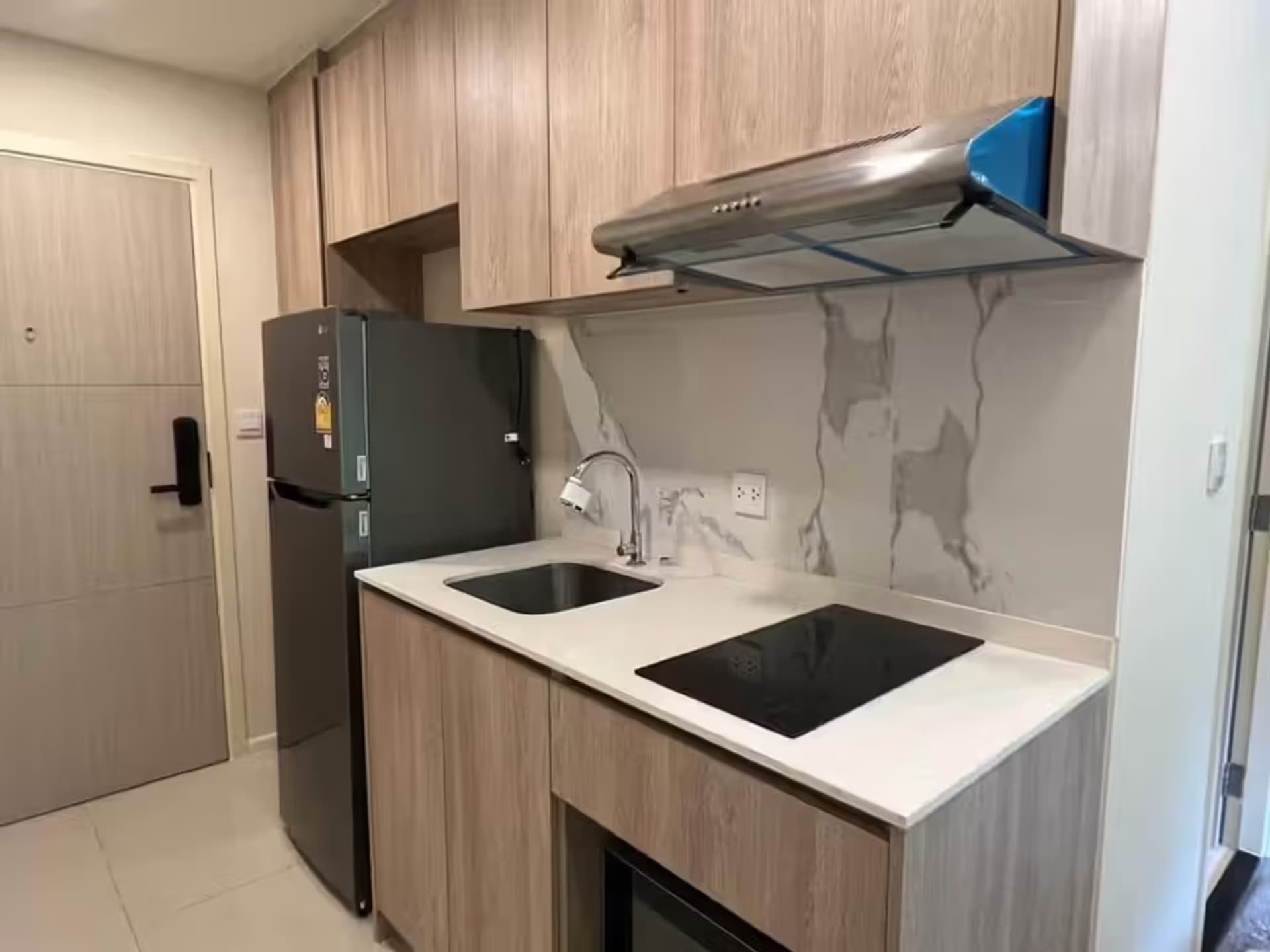 Condo for Rent, Sale at IKON Sukhumvit 77 - Image 9