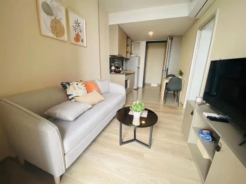 1 Bedroom Condo