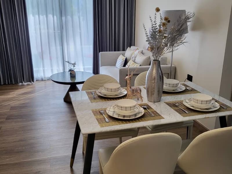 Condo for Rent at The One Condo