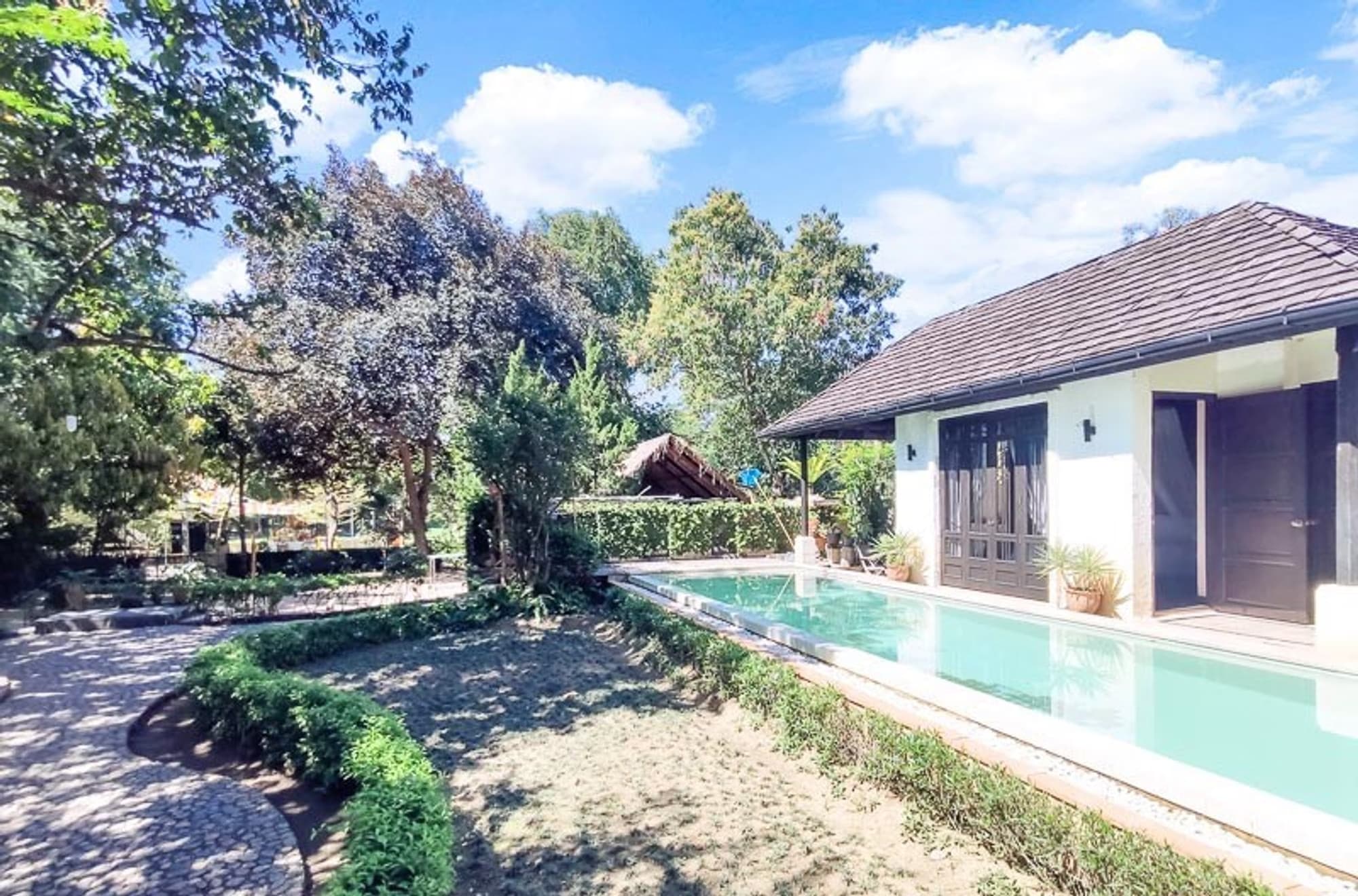 4 Bedroom House - Image 4