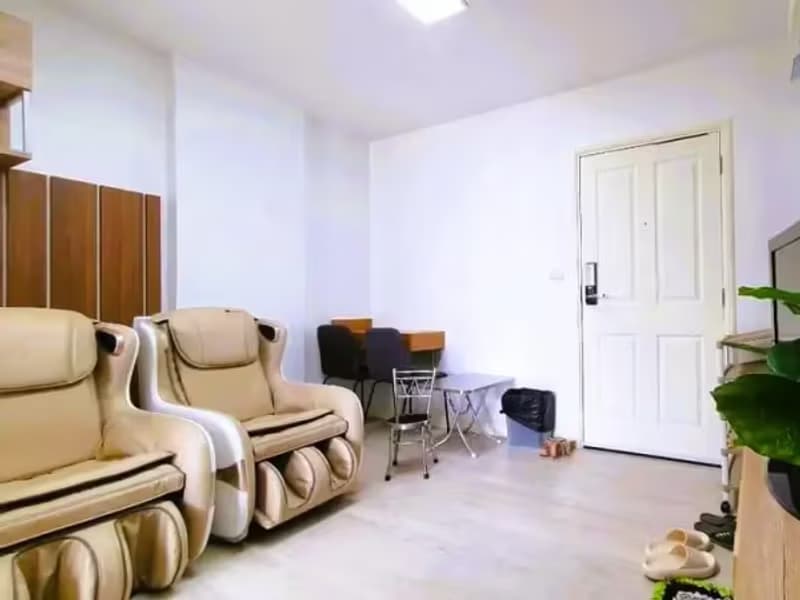 1 Bedroom Condo