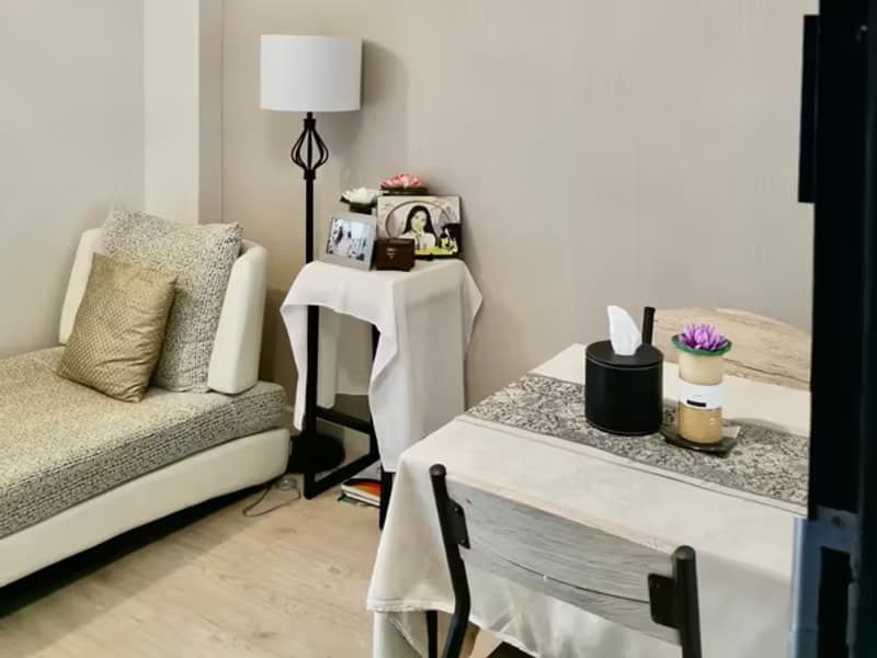 1 Bedroom Condo