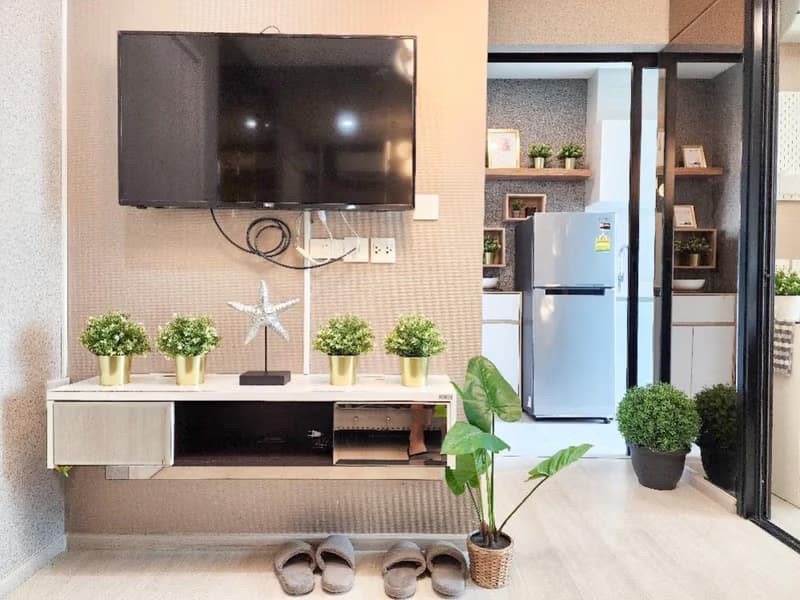 1 Bed Condo for Rent in Huai Khwang