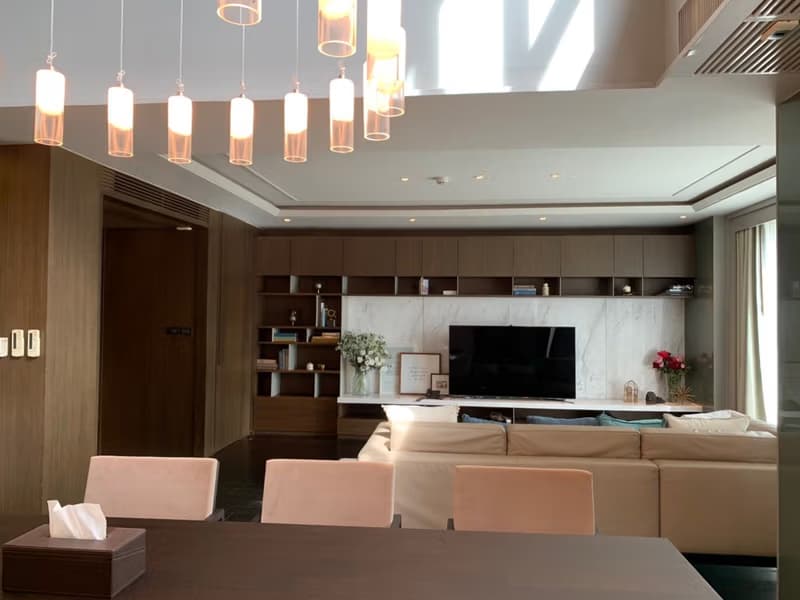 3 Bed Condo for Rent in Khlong Toei
