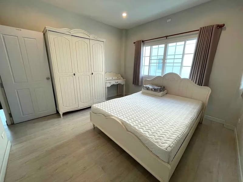 3 Bed House for Rent in San Kamphaeng District