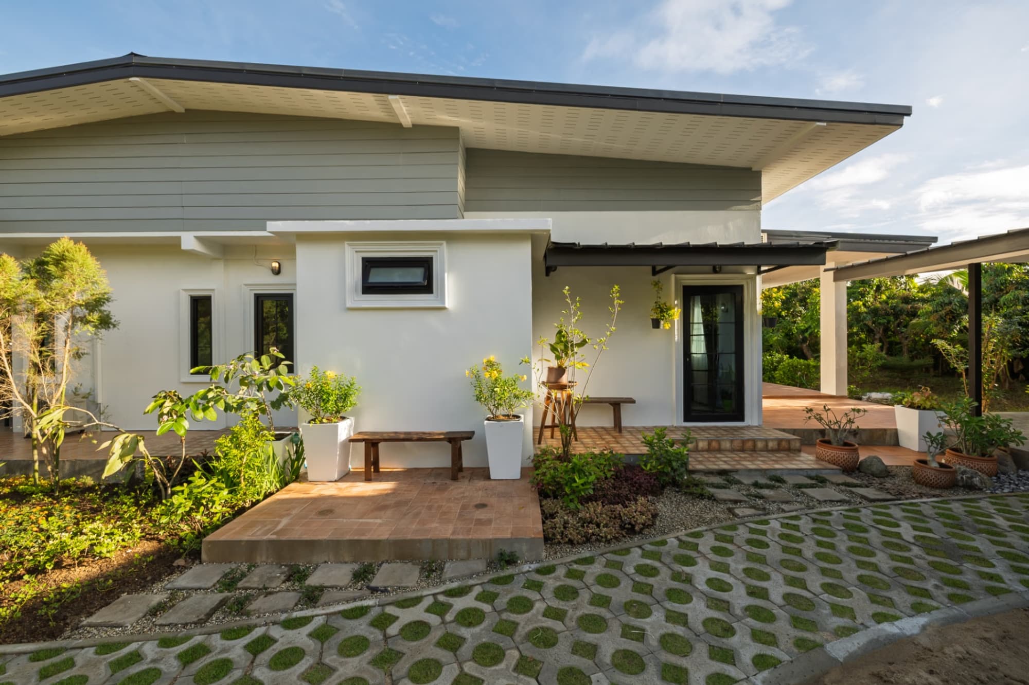 5 Bed House for Sale in Saraphi District - Image 36
