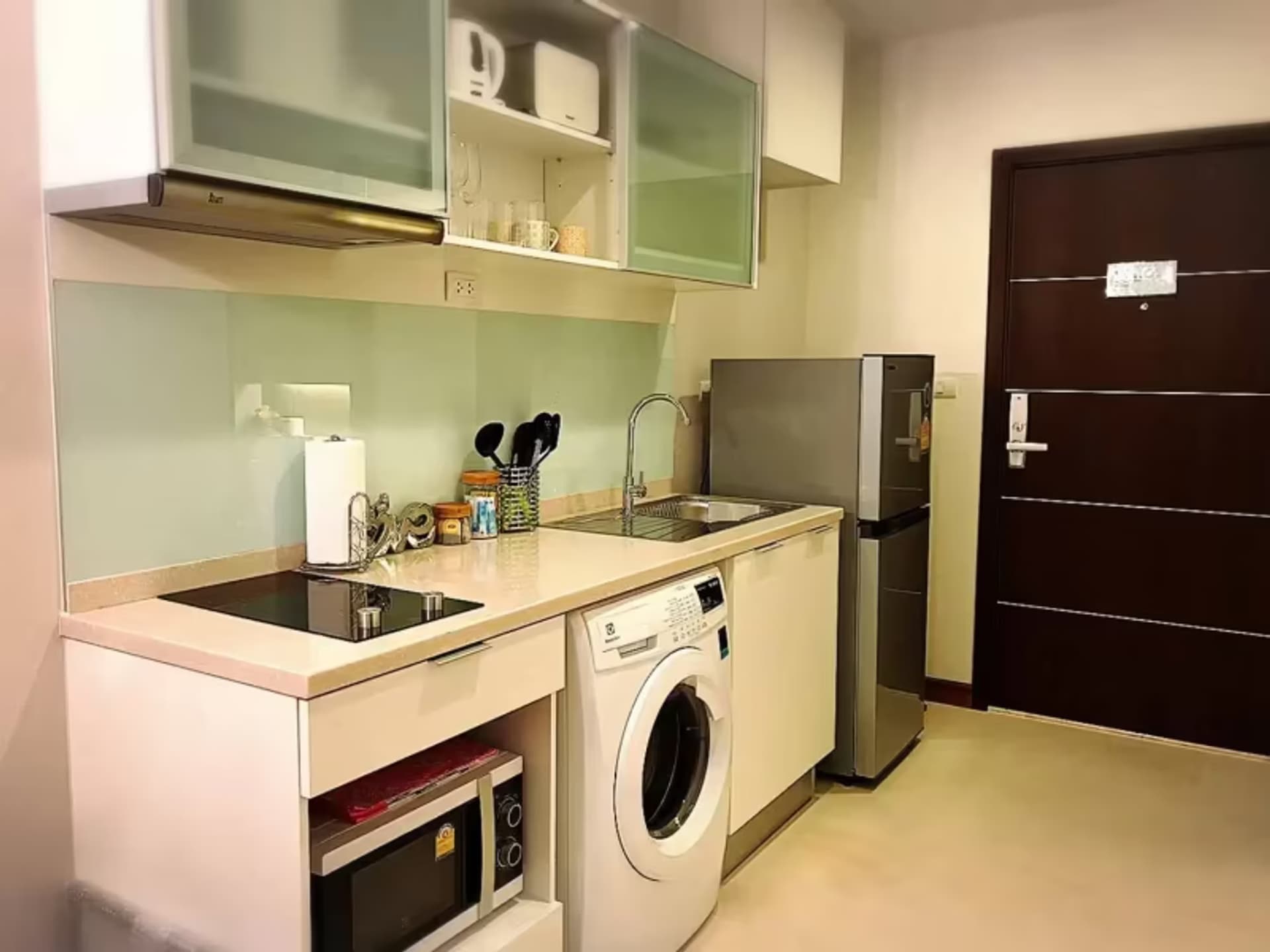 1 Bedroom Condo - Image 17
