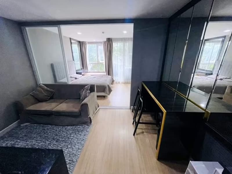 1 Bedroom Condo