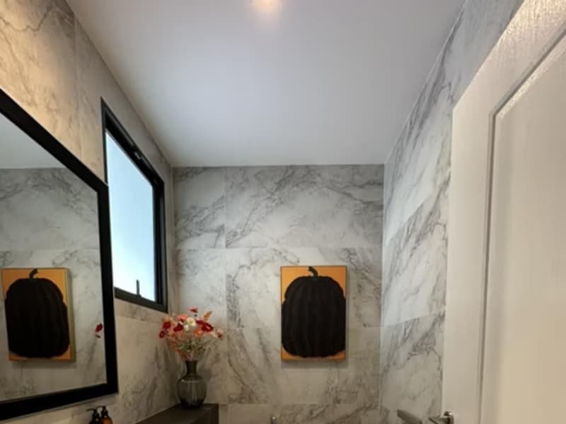 5 Bed House for Rent in Saphan Sung