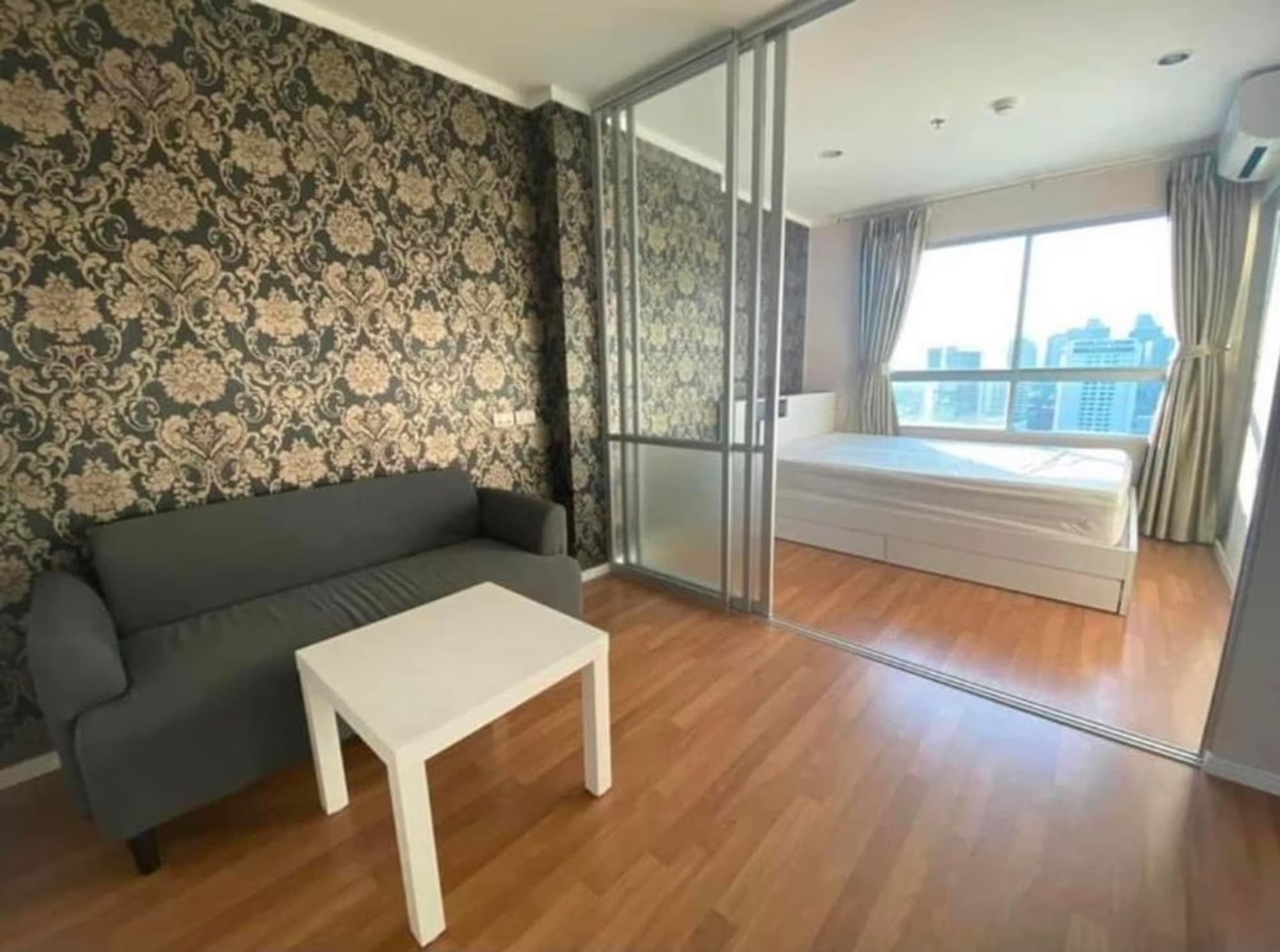 Condo for Rent at Lumpini Park Rama 9 - Ratchada - Image 1