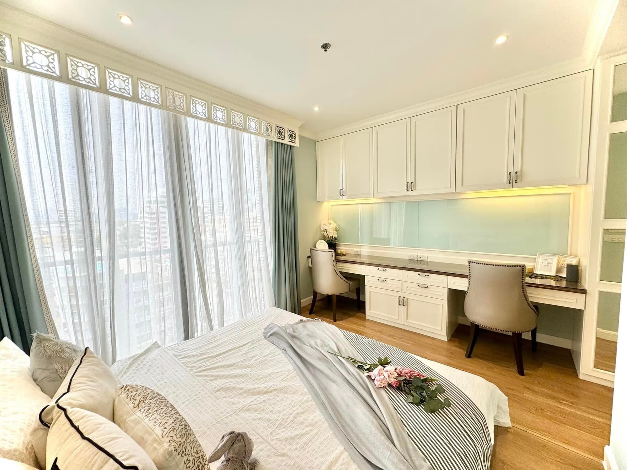 2 Bed Condo for Rent and Sale in Khlong Toei - Image 8